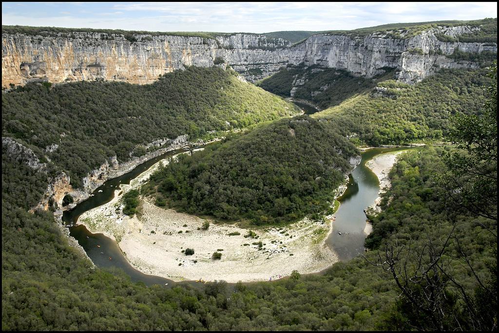 Du Reve O Naturel - Maison De Vacances Entre Gorges De L'Ardeche Et Gard Saint-Julien-de-Peyrolas Exterior photo